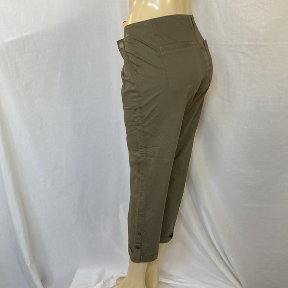 DEMOCRACY Jeans Women’s Flex-ellent Utility Cargo Pants Size 8 Olive Color NWOT - Picture 7 of 9